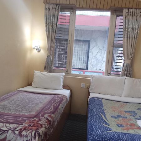 Hotel Celestyinn Pokhara Luaran gambar